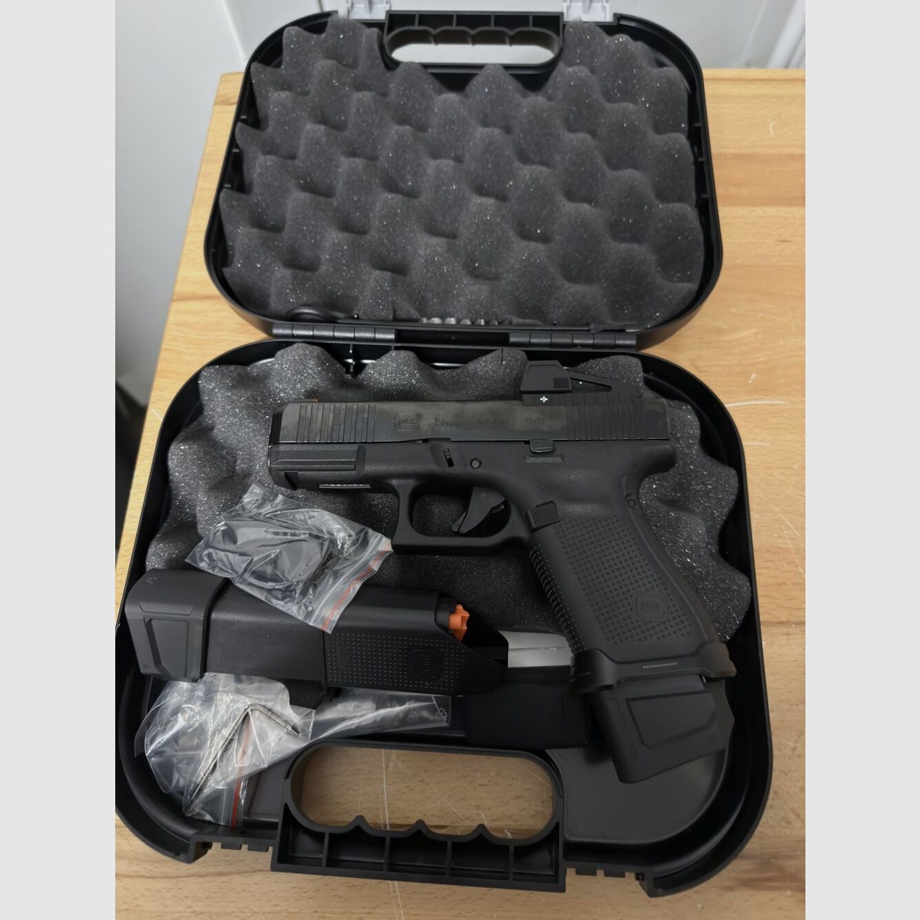 Glock 19 9mm Luger