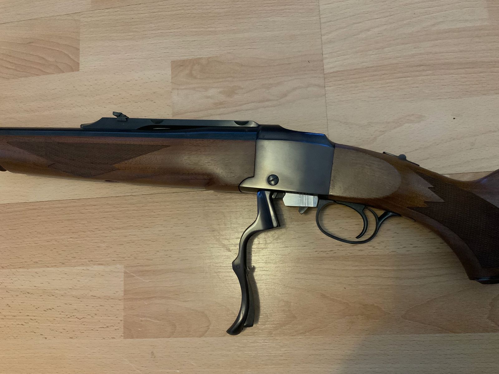Ruger No.1  in 7mm Rem. Mag. mit Zubehör (Neu)