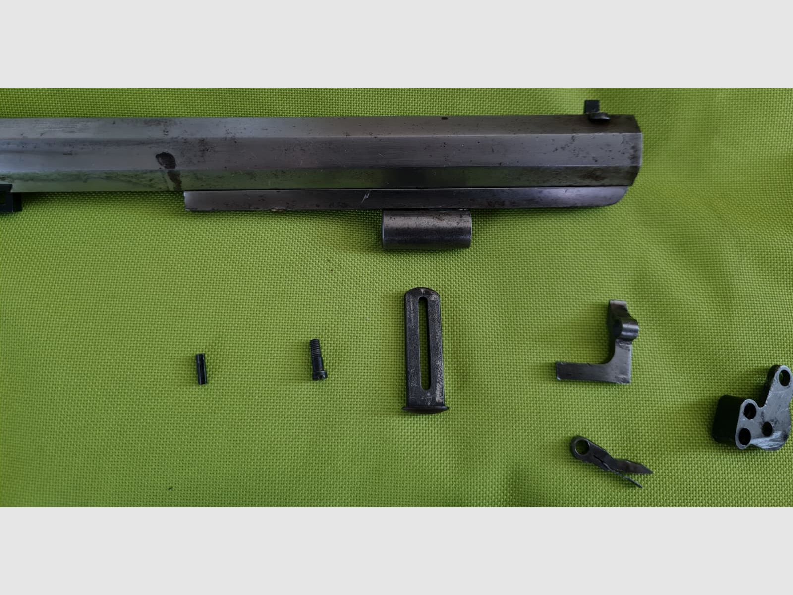 Zestaw części Pedersoli pistolet kapiszonowy z lufą kal. 45