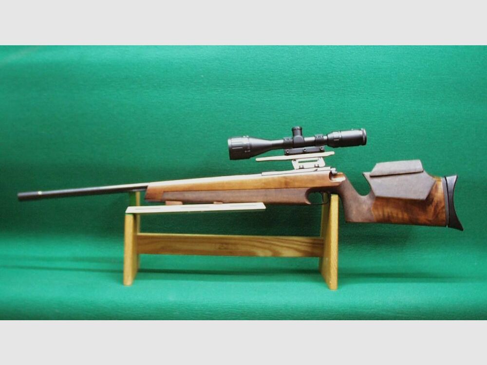 Walther Matchgewehr, mit Zielfernrohr