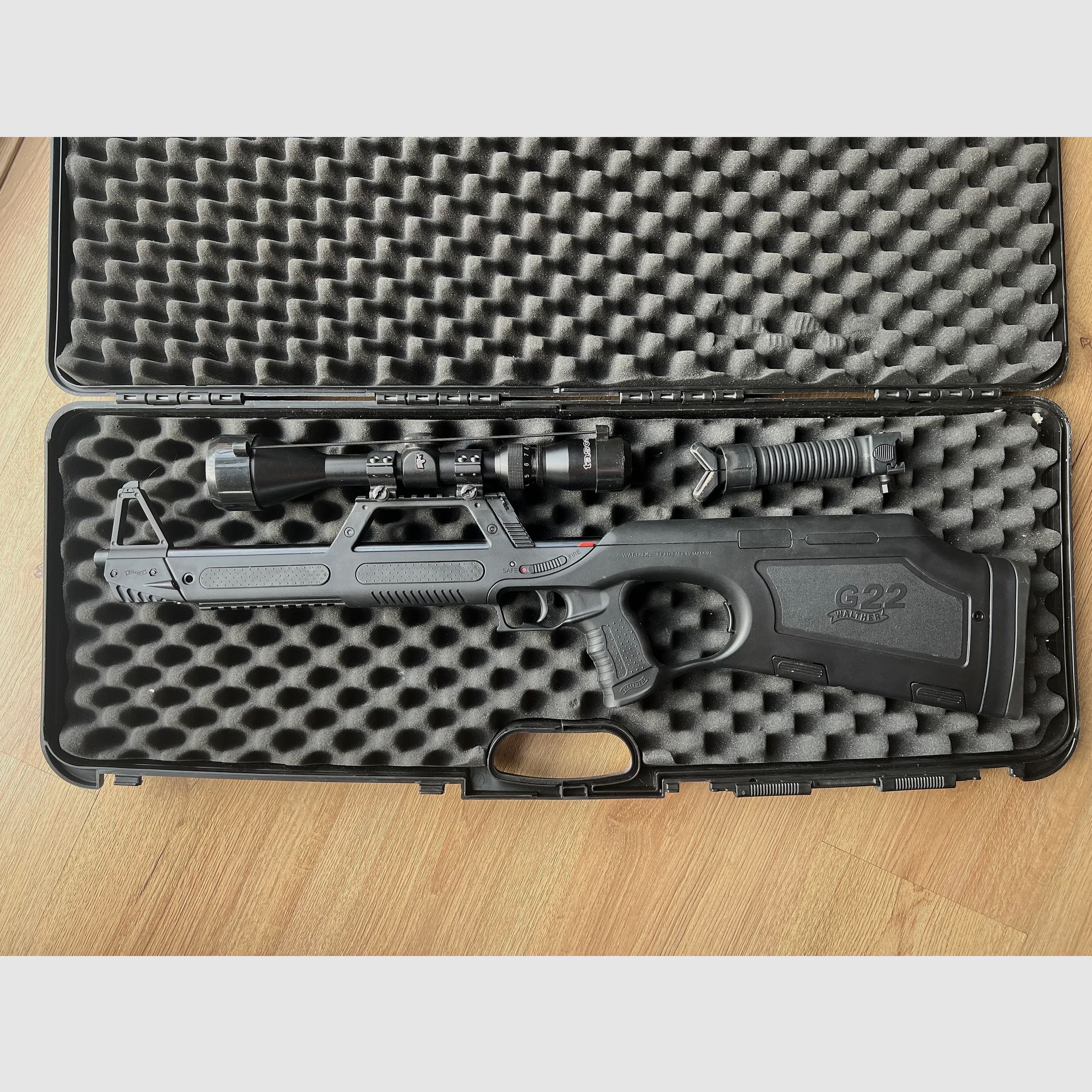 Walther G22 semi automatic rifle incl options