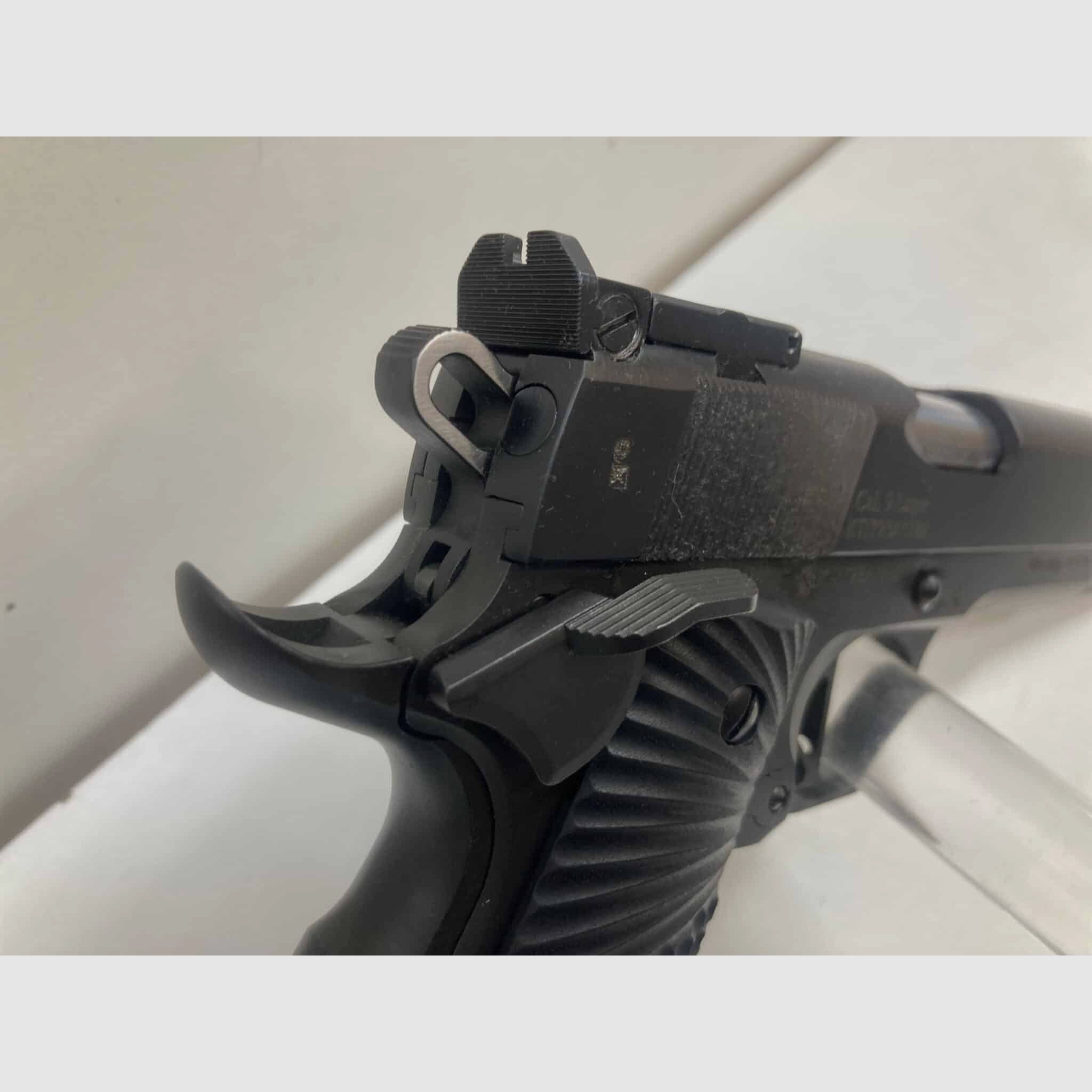 CHIAPPA 1911 Empire Black 5″ | 9mm Luger