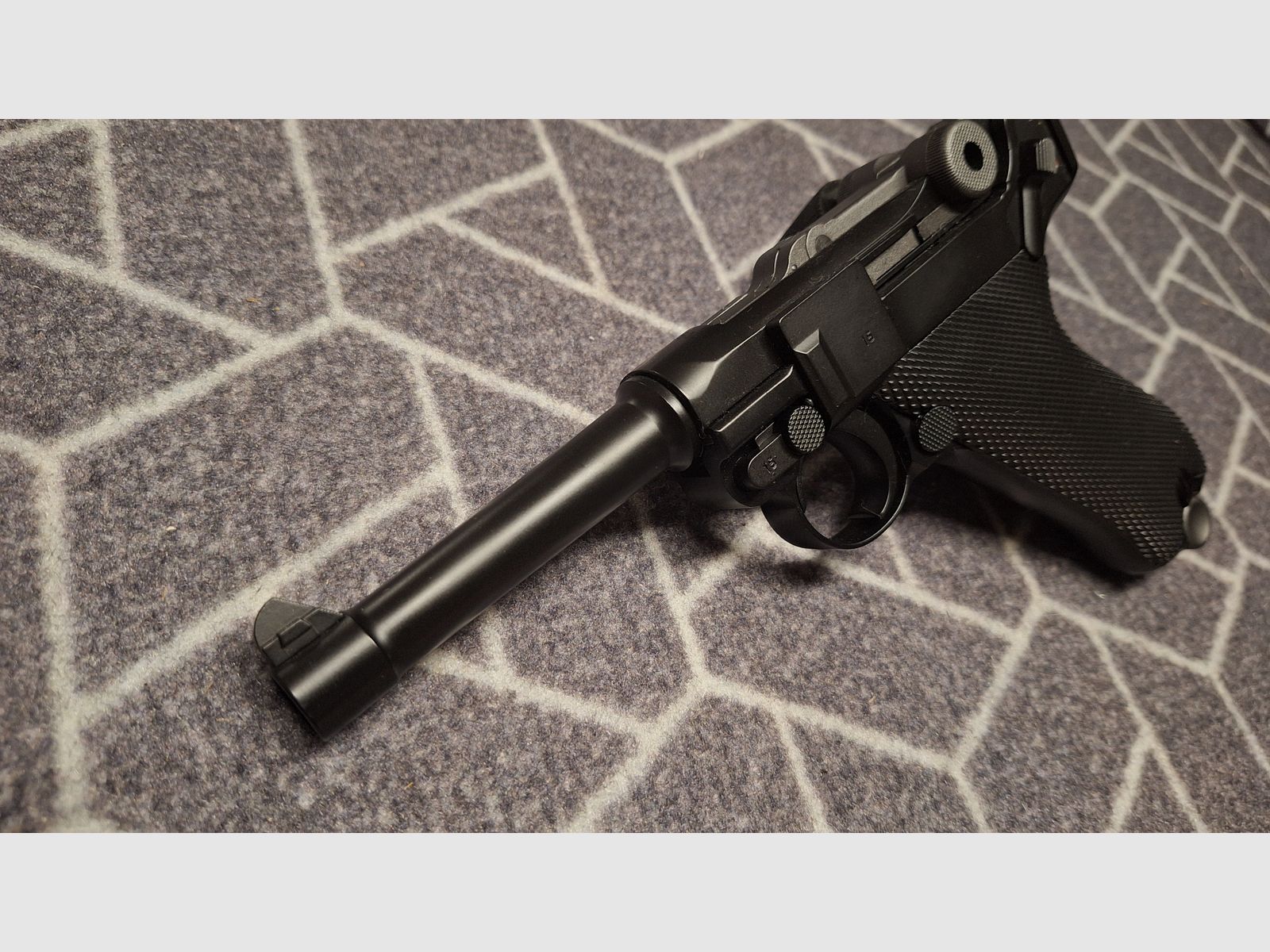 P08 Vollmetall CO2 BlowBack 6mm BB schwarz NEU!