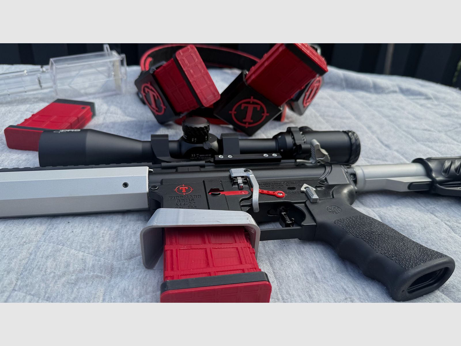 Tipppmann M4-22 Elite Red Line .22lr 16"  mit ZF 2,5-15x50 und Hipertouch  Competition 