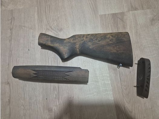 Houten stock Mossberg 500/590/835
