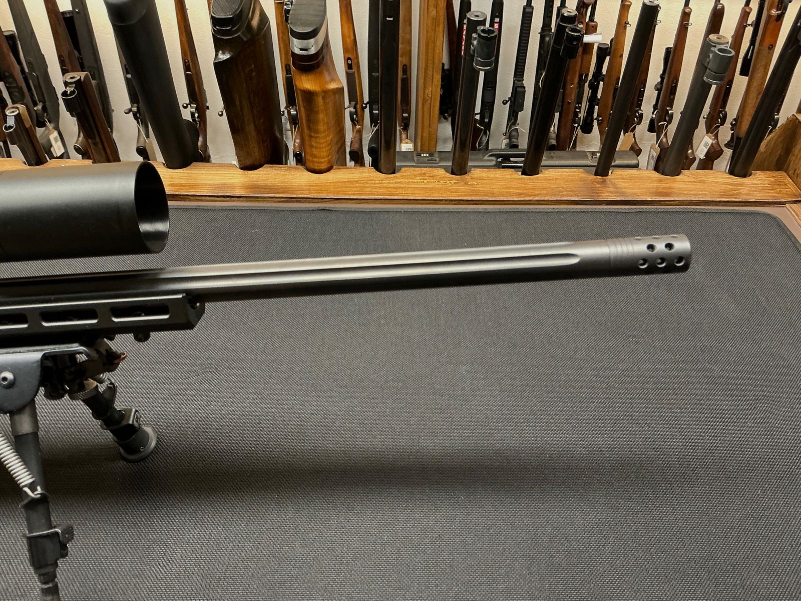 CZ 457 MDT – .22 LR – Komplett ausgestattet mit Diamondback Tactical Zielfernrohr und Zweibein Art.-Nr.: 7230 , Bild 6 von 11