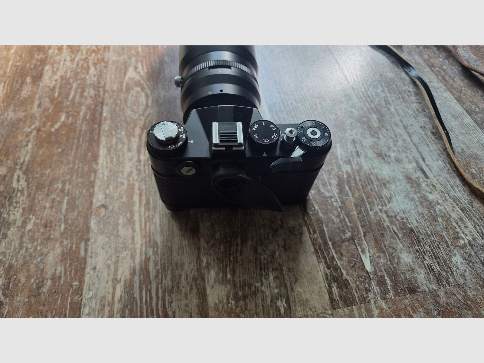 Sniper long-range scout reconnaissance camera cold war spy camera