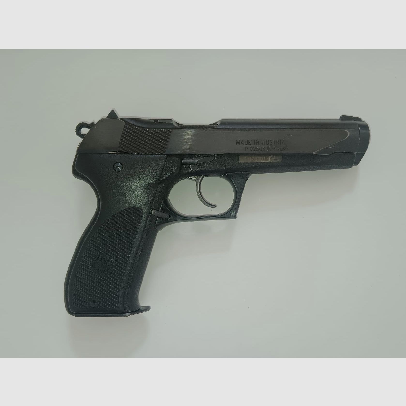 Pistola Steyr GB 9mm Para