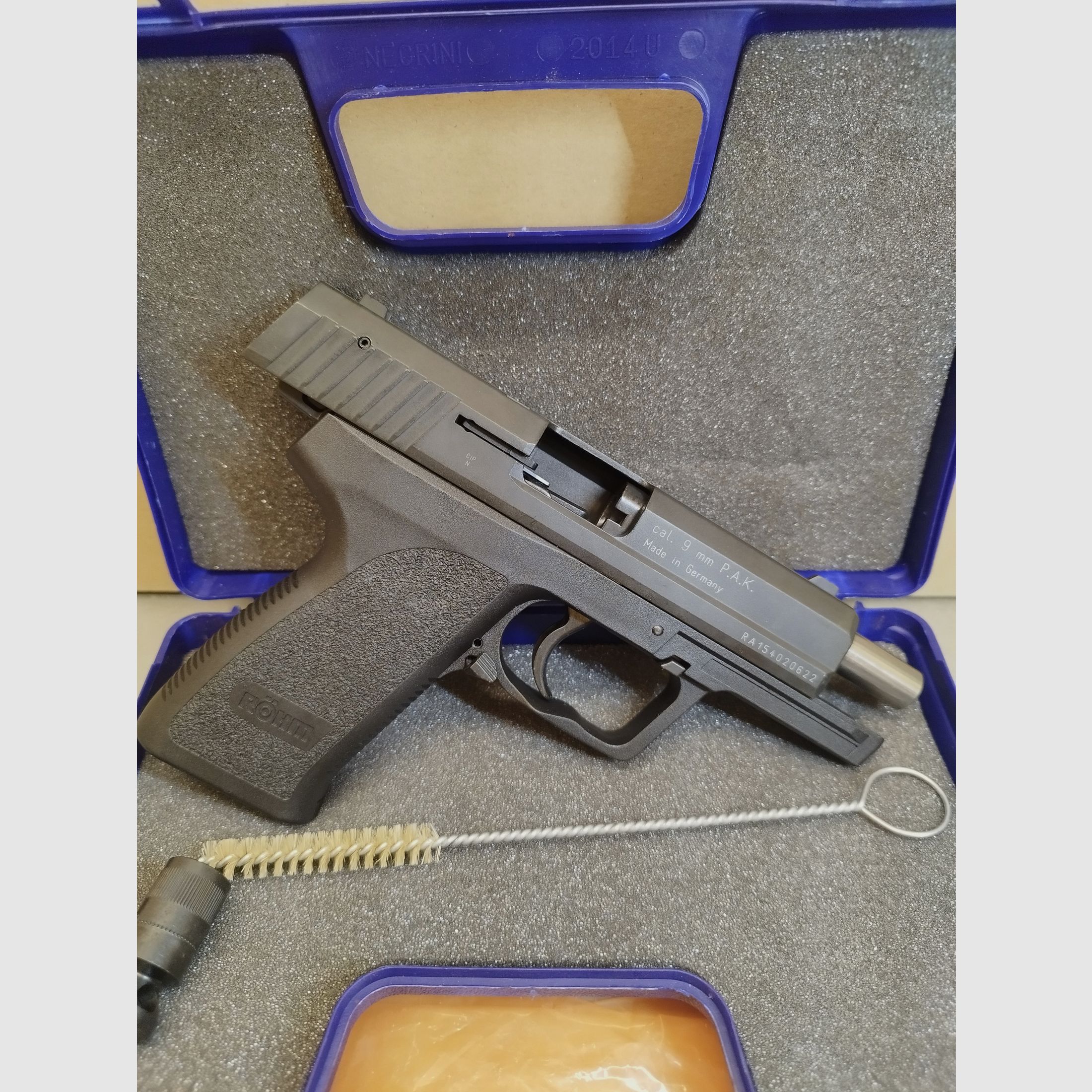 Röhm RG 96 in 9mm PAK. + 50 Knallpatronen Fiocchi 9mm PAK. Top Zustand!!!, Bild 3 von 9