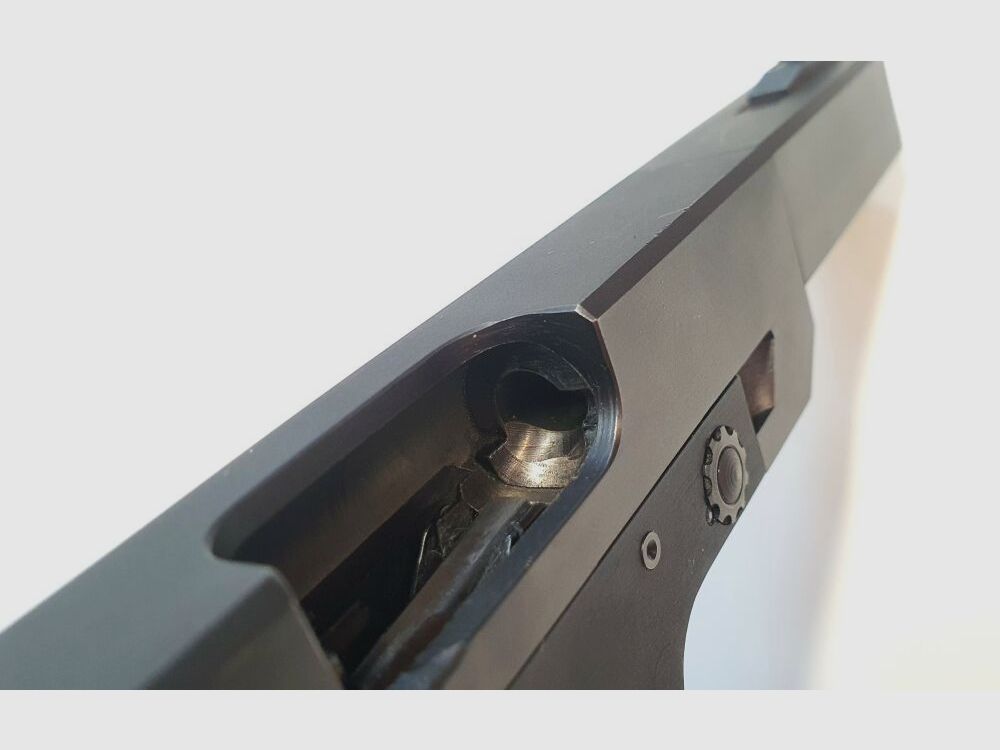 Carl Walther Fabbrica di Armi Ulm Pistola Semiautomatica Match/Sport Walther GSP - .32 S&W Long Wadcutter