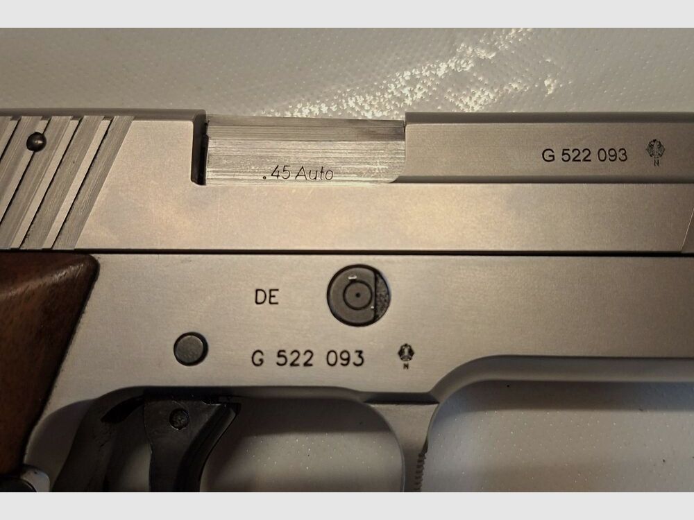 SIG Sauer P220 S, image 5 of 10