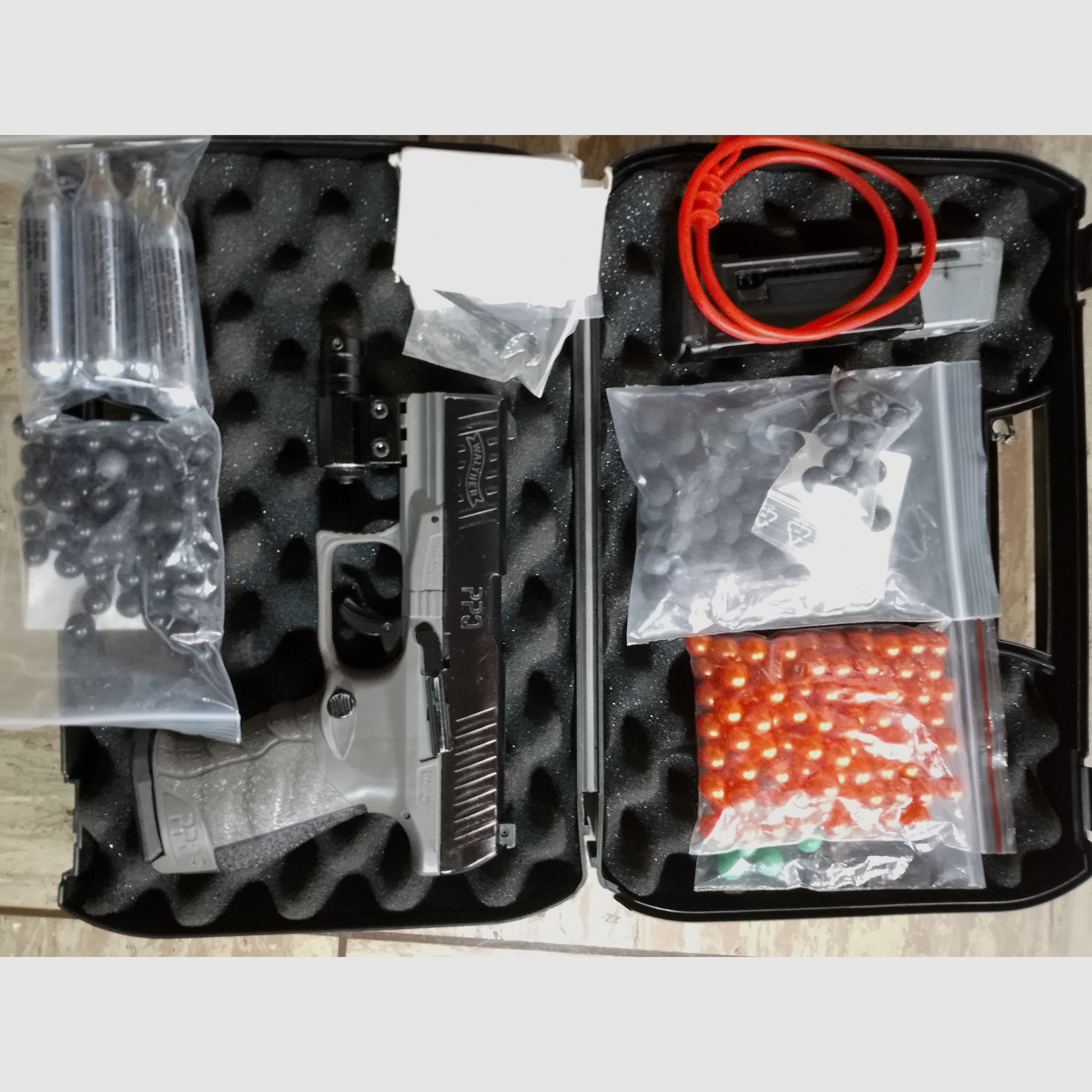 RAM Walther PPQ  .43 m2 Tungsten Gray 2 Magazine Laser CO2 Rubberballs Fastballs Paintballs usw