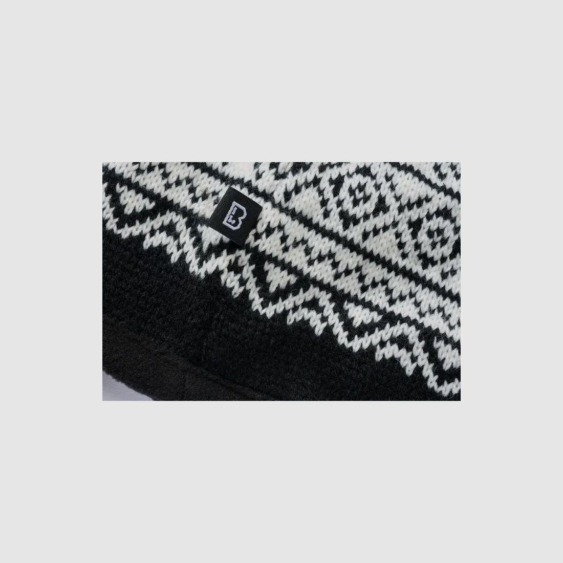 Chapeau de neige noir