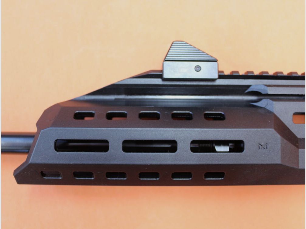 CZUB Ha.Büchse .22lr CZUB CZ SCORPION EVO3 S1 CARABINA COMP 16" cañón/ M-LOK/ culata plegable