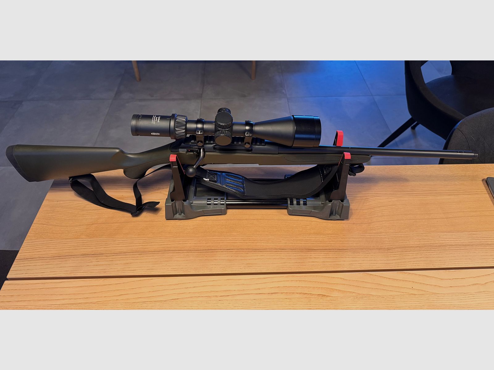 Haenel  Jaeger 10 mit Meopta Optika6 3–18x56 RD  inkl. PräziseJagen Adapter