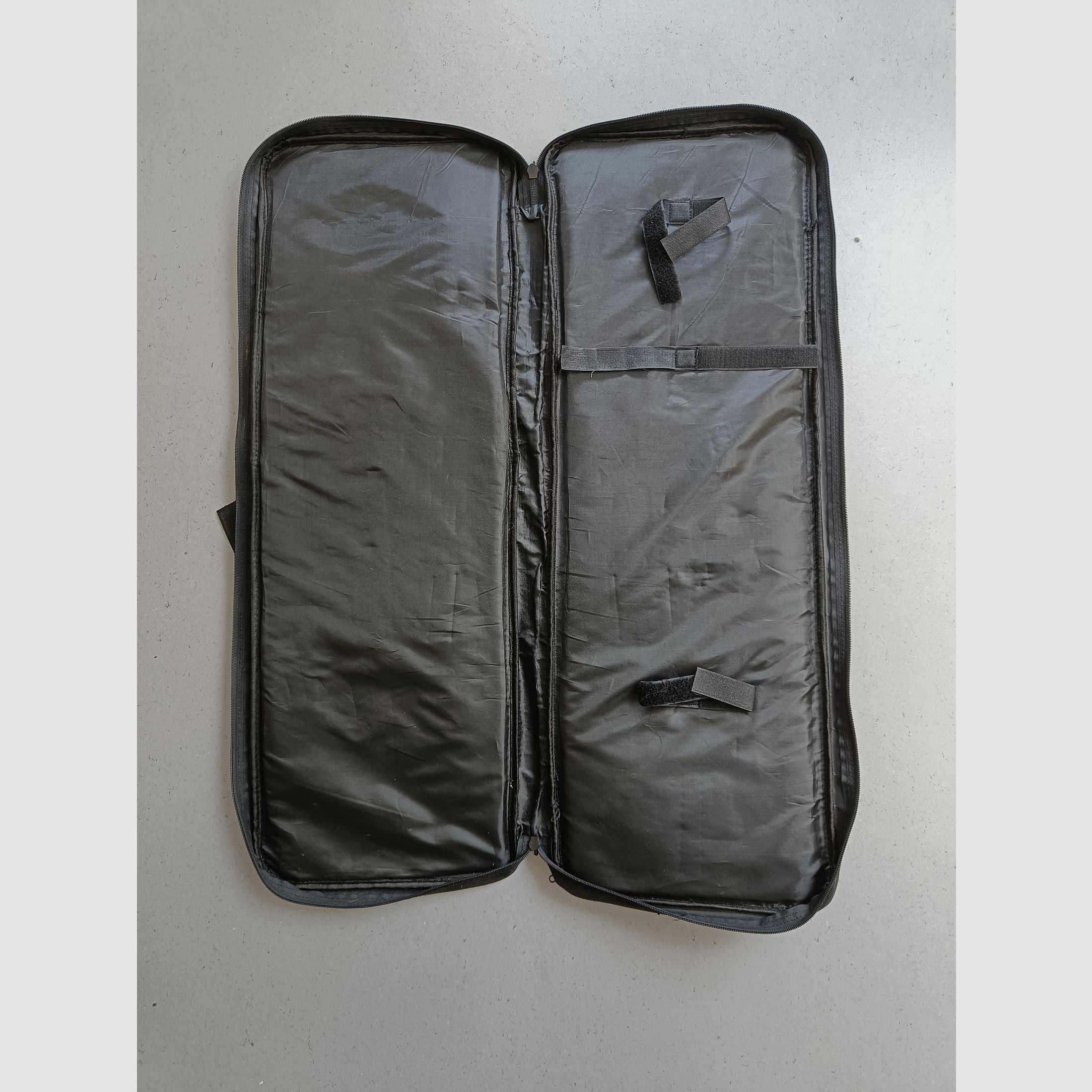 Komplette Airsoft-Ausrüstung – Gewehr, Weste, Visier, Tasche, Speedloader – Alles dabei!