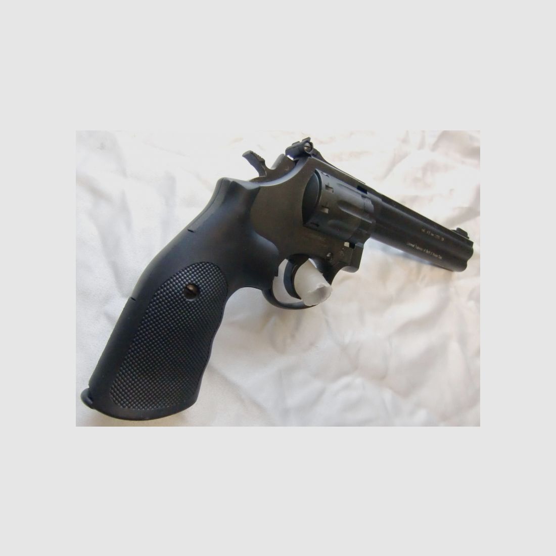 CO2-Revolver Smith & Wesson, Mod. 586, gut erhalten, incl. Zubehör, AB 1,--EUR STARTGEBOT!