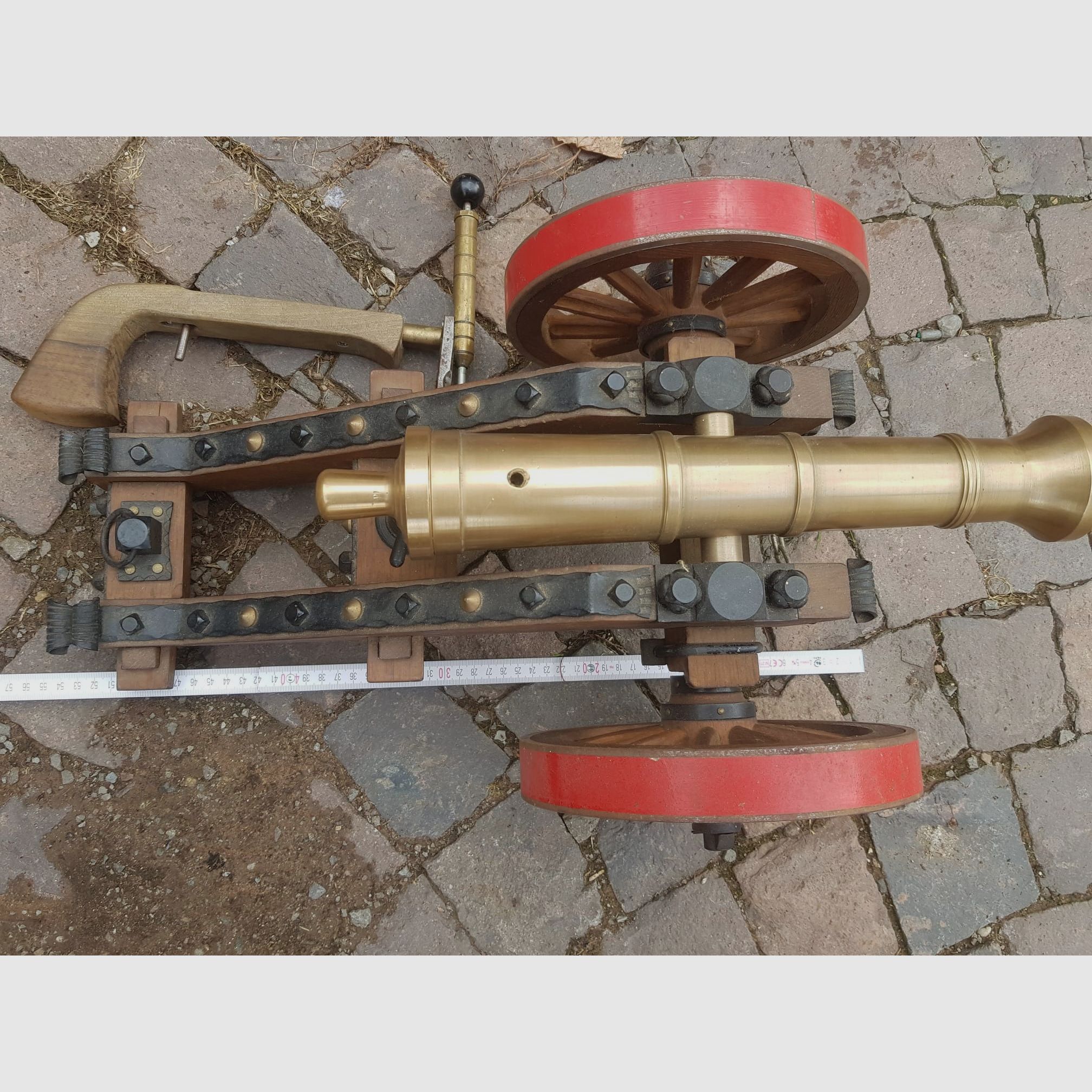 Verkaufe zwei Vorderlader-Kanonen mit Zubehör