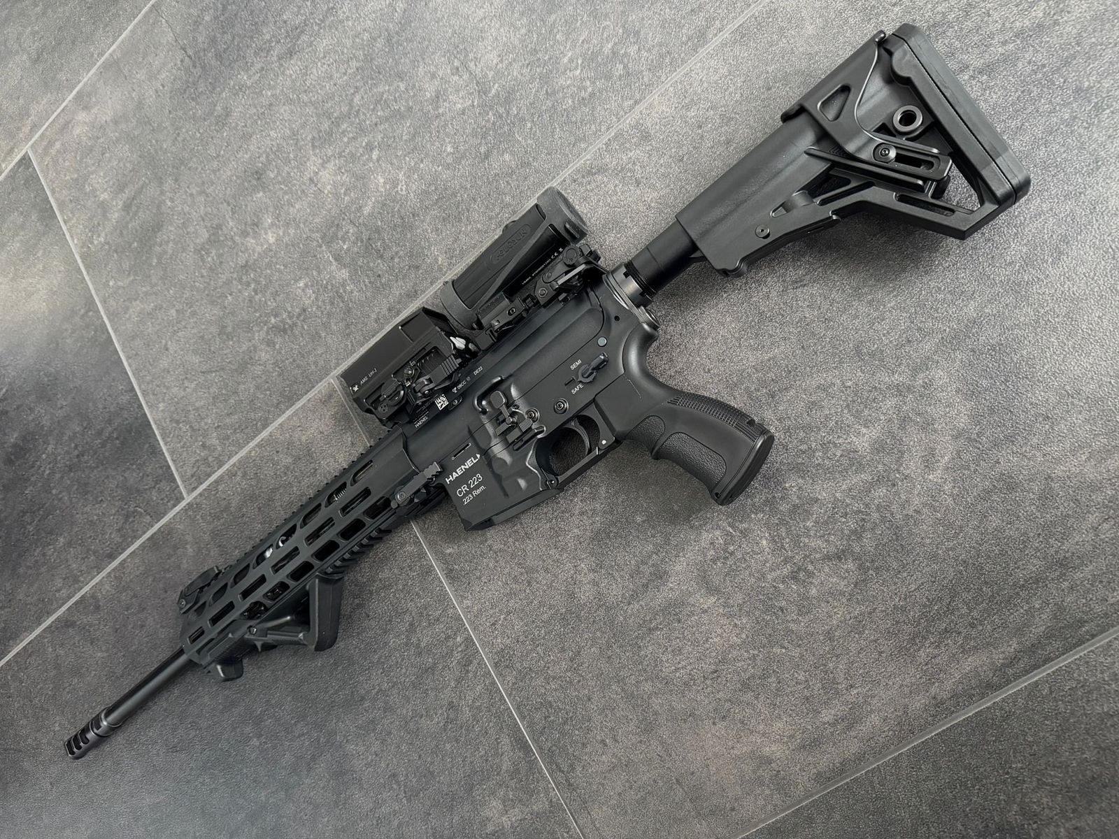 HAENEL CR223  - 16,75"  -  schwarz - langer Handschutz