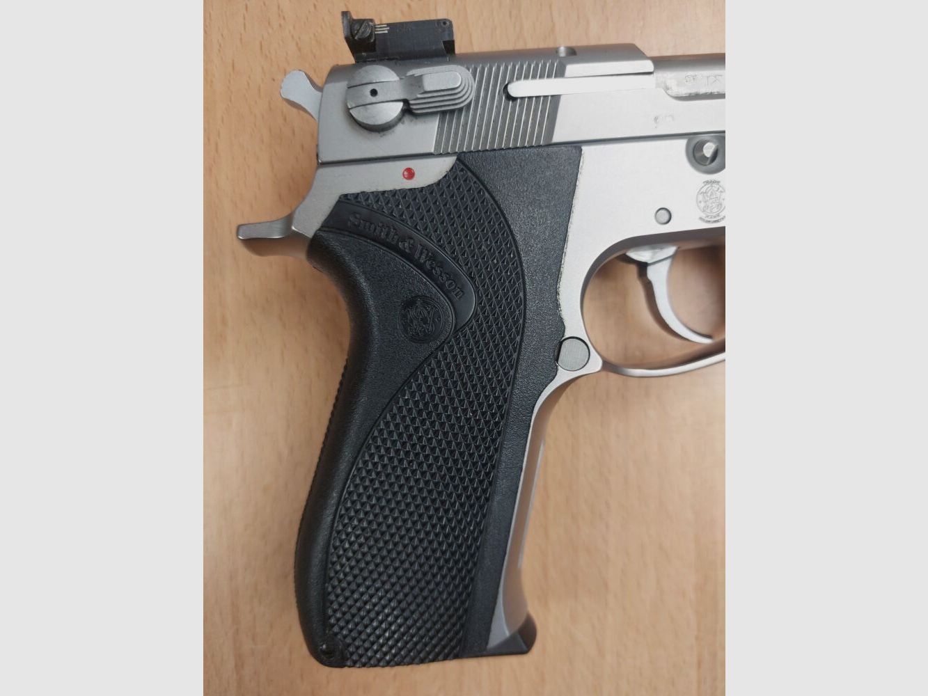 Smith & Wesson, USA M 5906