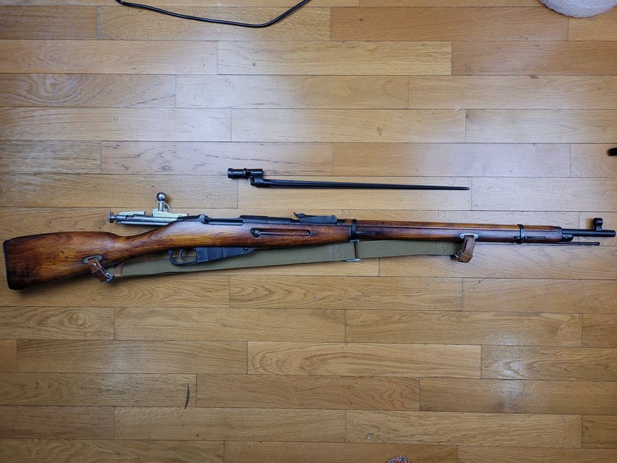 Fucile Mosin Nagant 1891/30 – Qualità pre-bellica – Izhevsk 1930 – Corpo ottagonale – Cinghia e baionetta – Eccellente stato o il giuramento d'amore di Sergej e Tatiana!, immagine 2 di 22