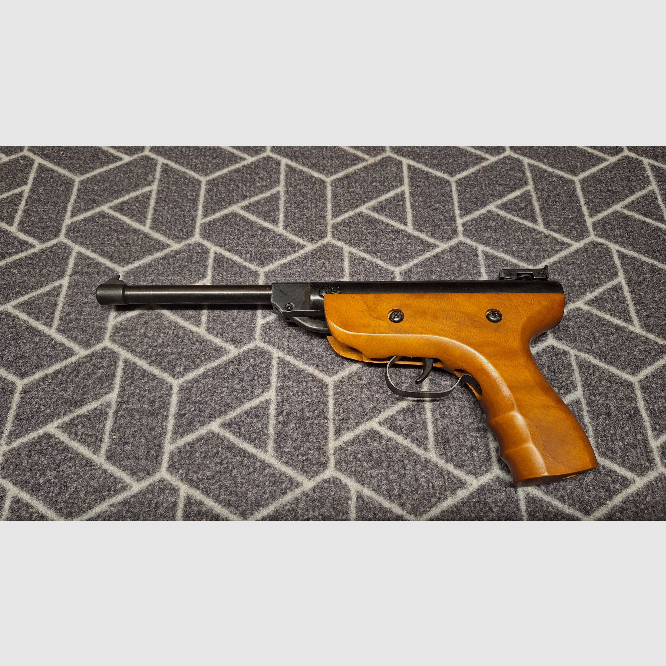 Persluchtpistool "TYTAN Model S2 Super Air Pistol" 5,5mm knikloop verzamelwapen NIEUW!