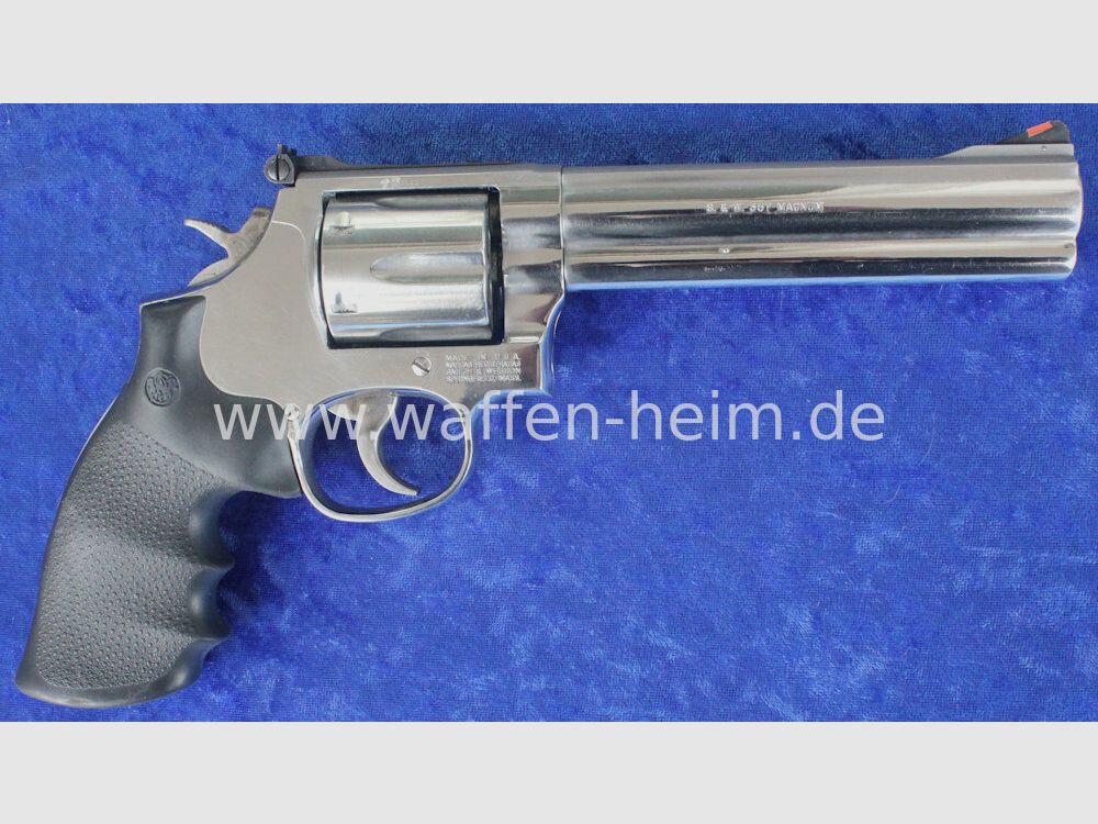 Smith & Wesson 686 - 5 / 6"