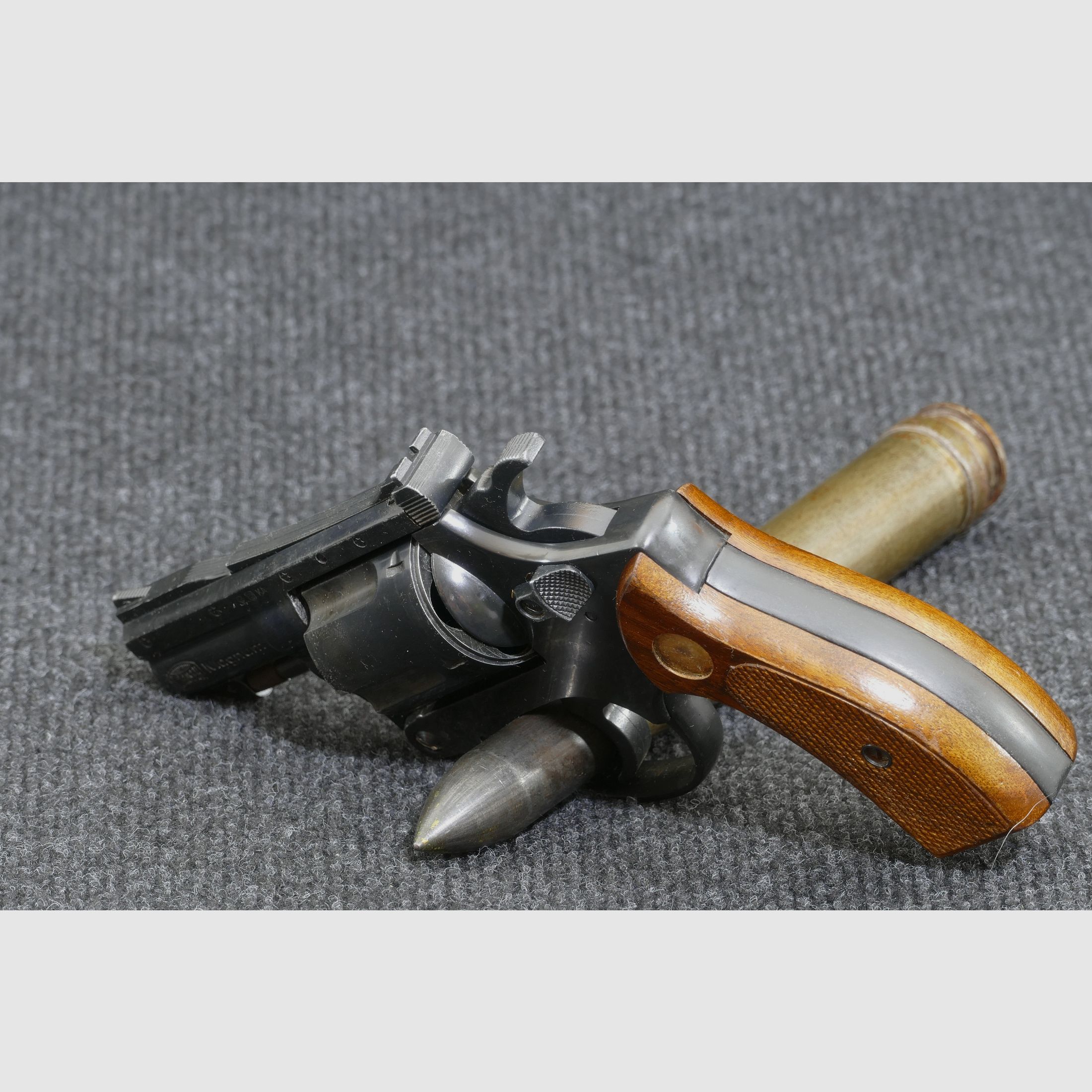 Mauser Magnum rewolwer alarmowy, kal. .45 Knall lub .45 Short, zdjęcie 3 z 5