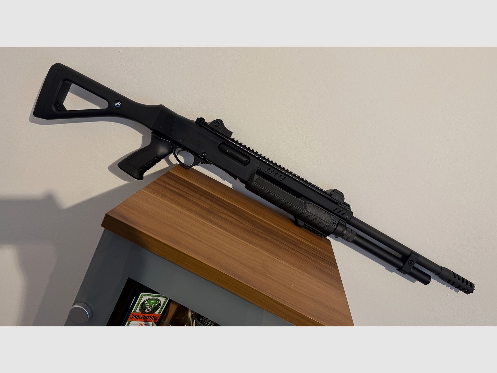 Fabarm stf 12 standard, pump-action shotgun with fore-end
