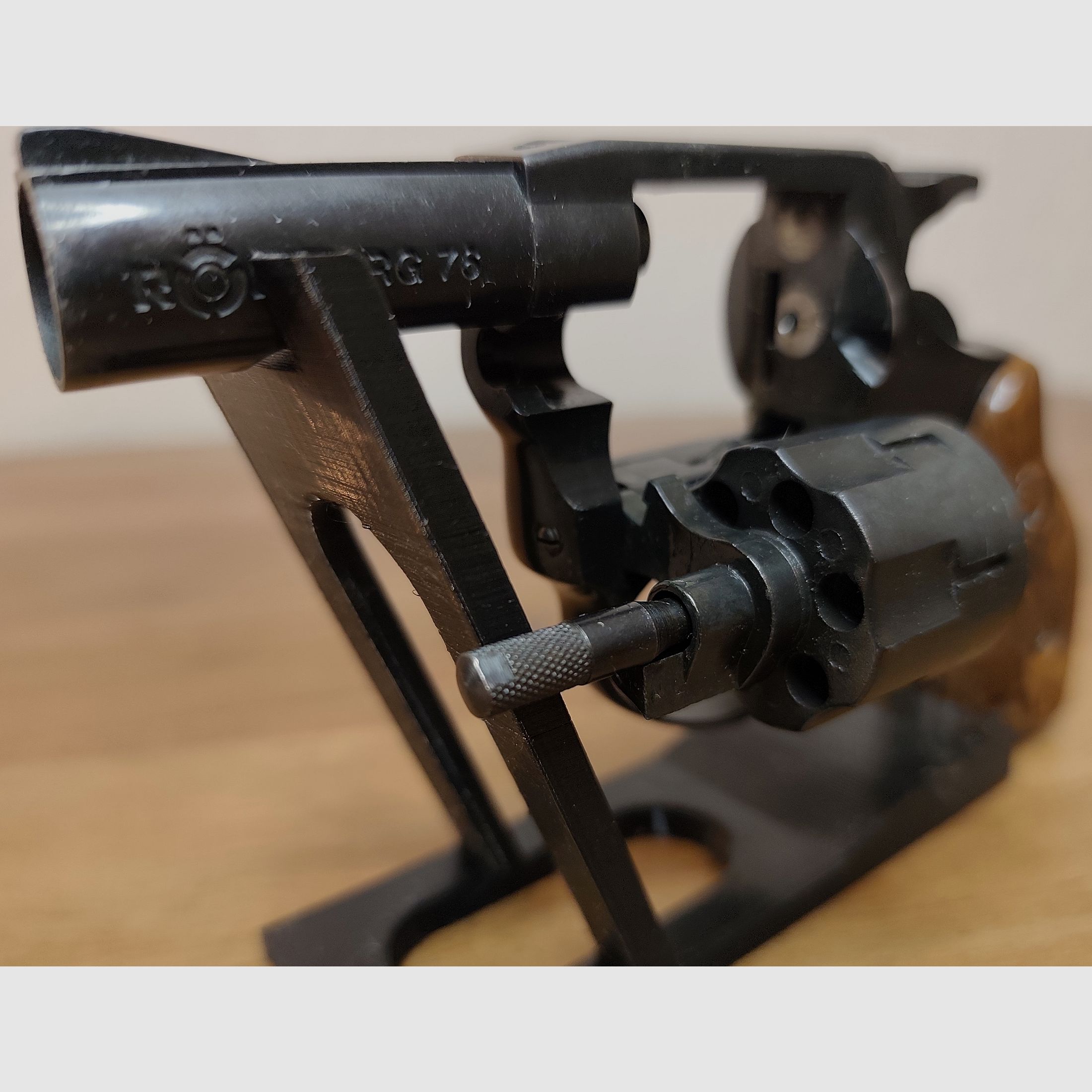 Röhm RG 76 Revólver Calibre 6mm PTB 140/2