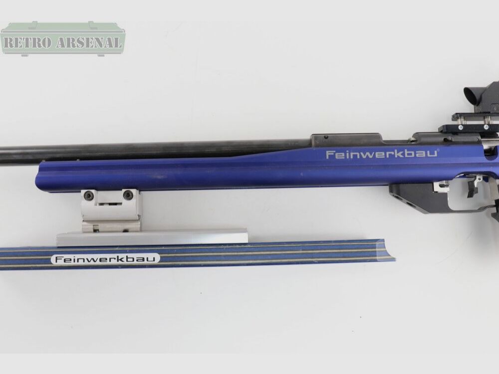 Feinwerkbau 2700 Alu Niebieskie Wsparcie
