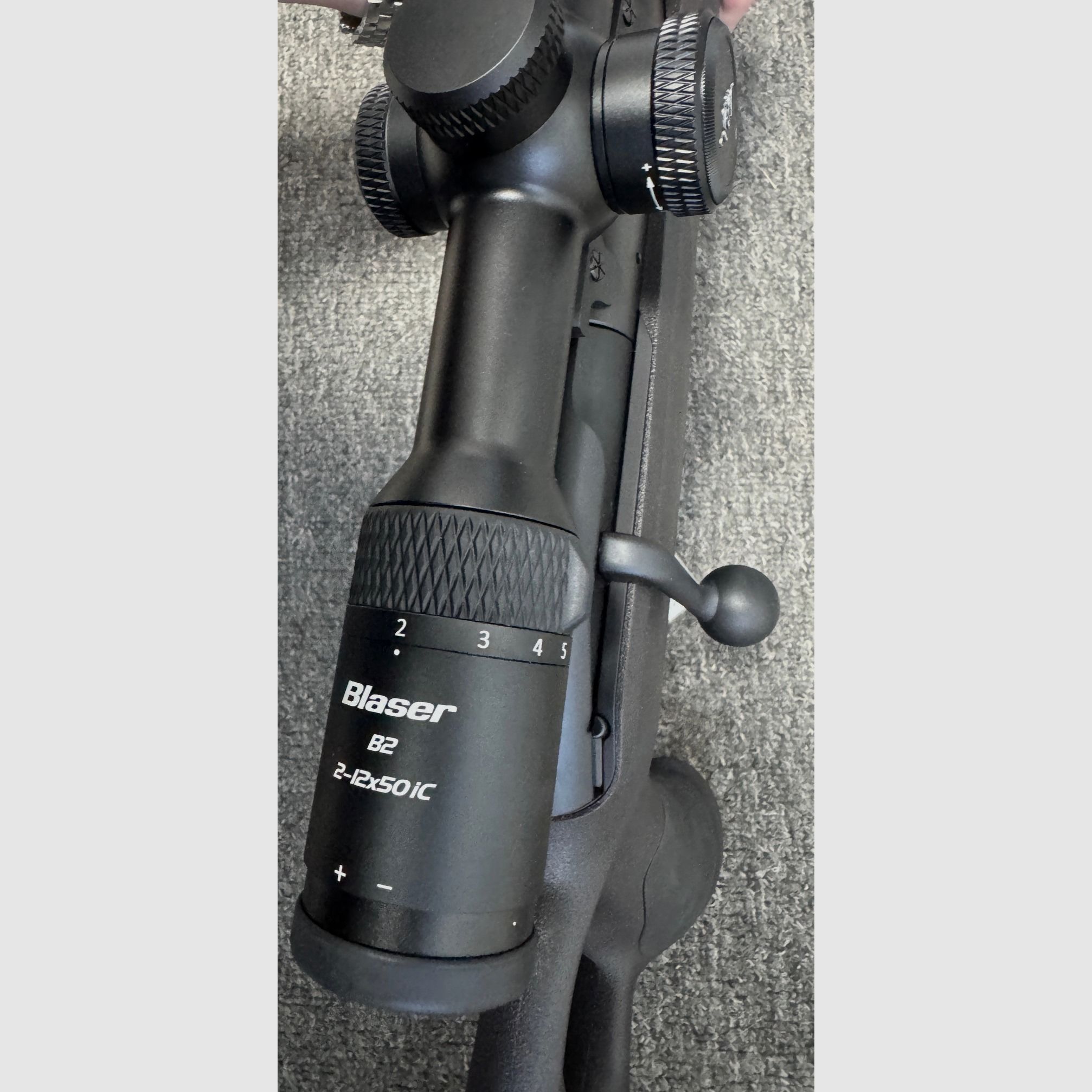 Blaser R8 Professional Success - .30-06 + M15x1 + LL 52cm inkl. Blaser B2 ZF