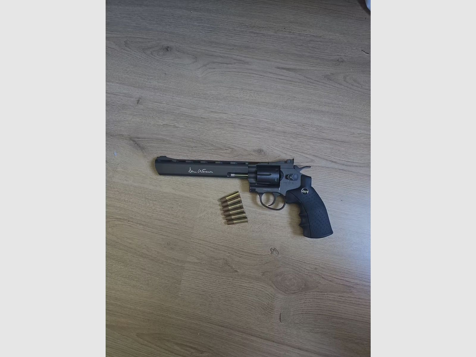 ASG Dan Wesson 8 Zoll 4,5mm CO2 Revolver