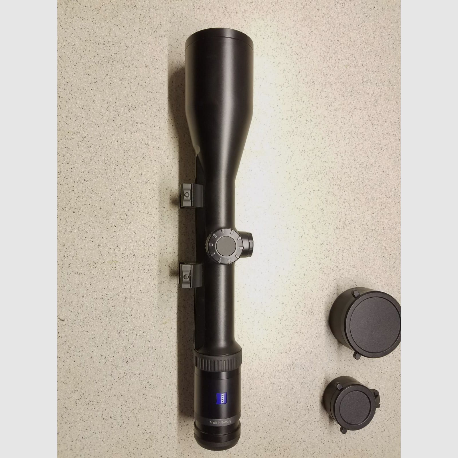 Zeiss HT 3-12 x 56 Victory mit Schiene