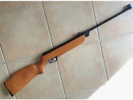  LUFTGEWEHR, El Gamo, mod 300, cal 4,5, Spanien.