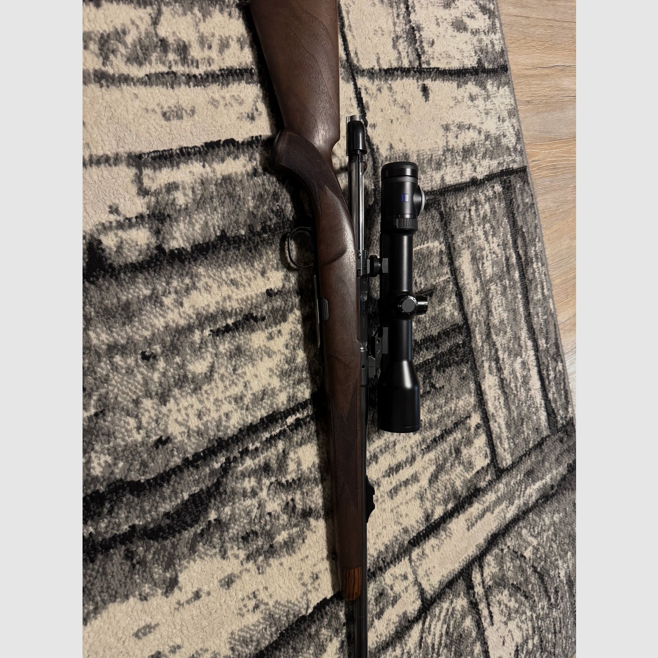 Heym SR 21 Linkssystem Heavy Barrel 30-06 mit Gewinde Zeiss V8