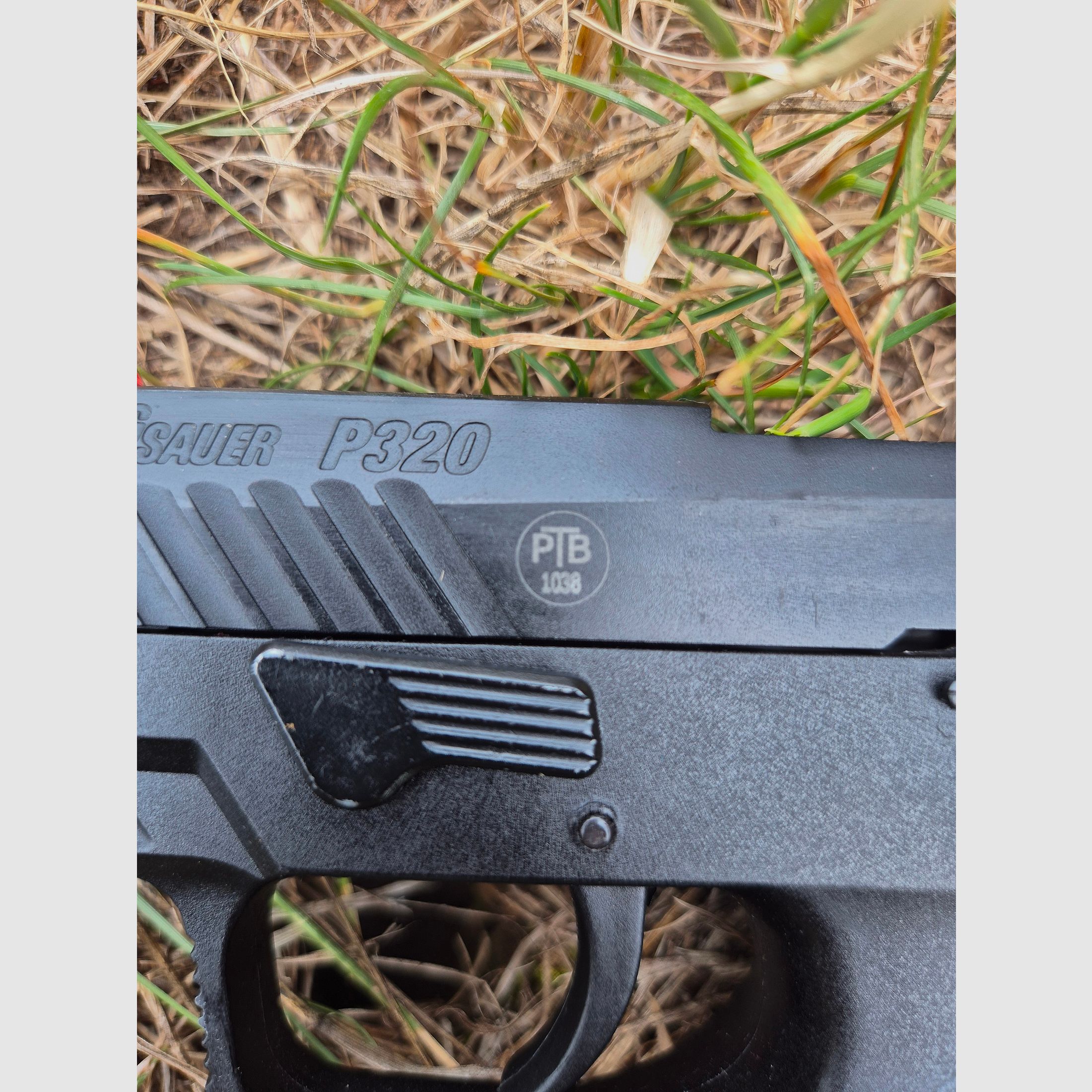 <SIG SAUER P320 COMPACT Schreckschuss>