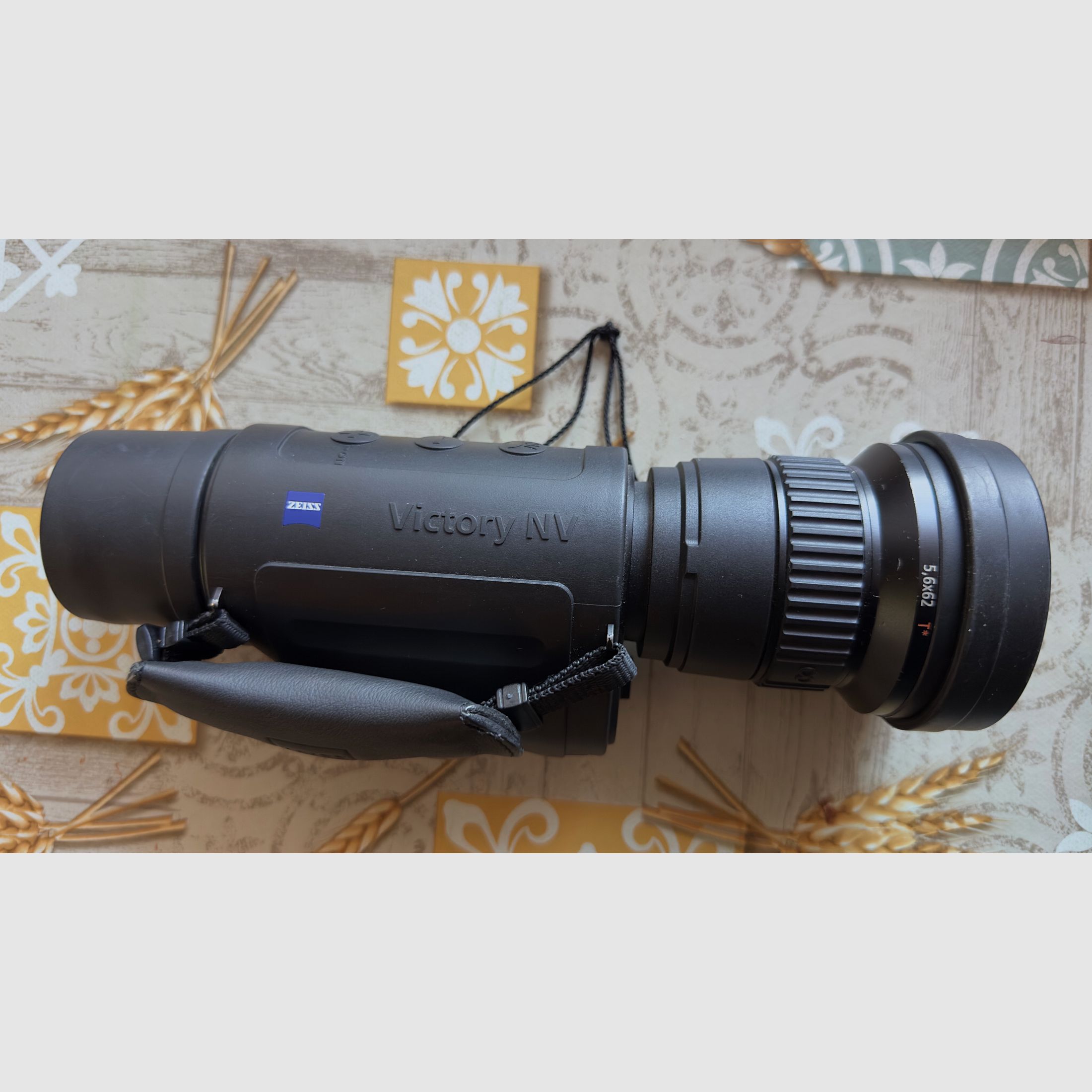 Urządzenie do nocnego widzenia Zeiss Victory NV 5,6x62