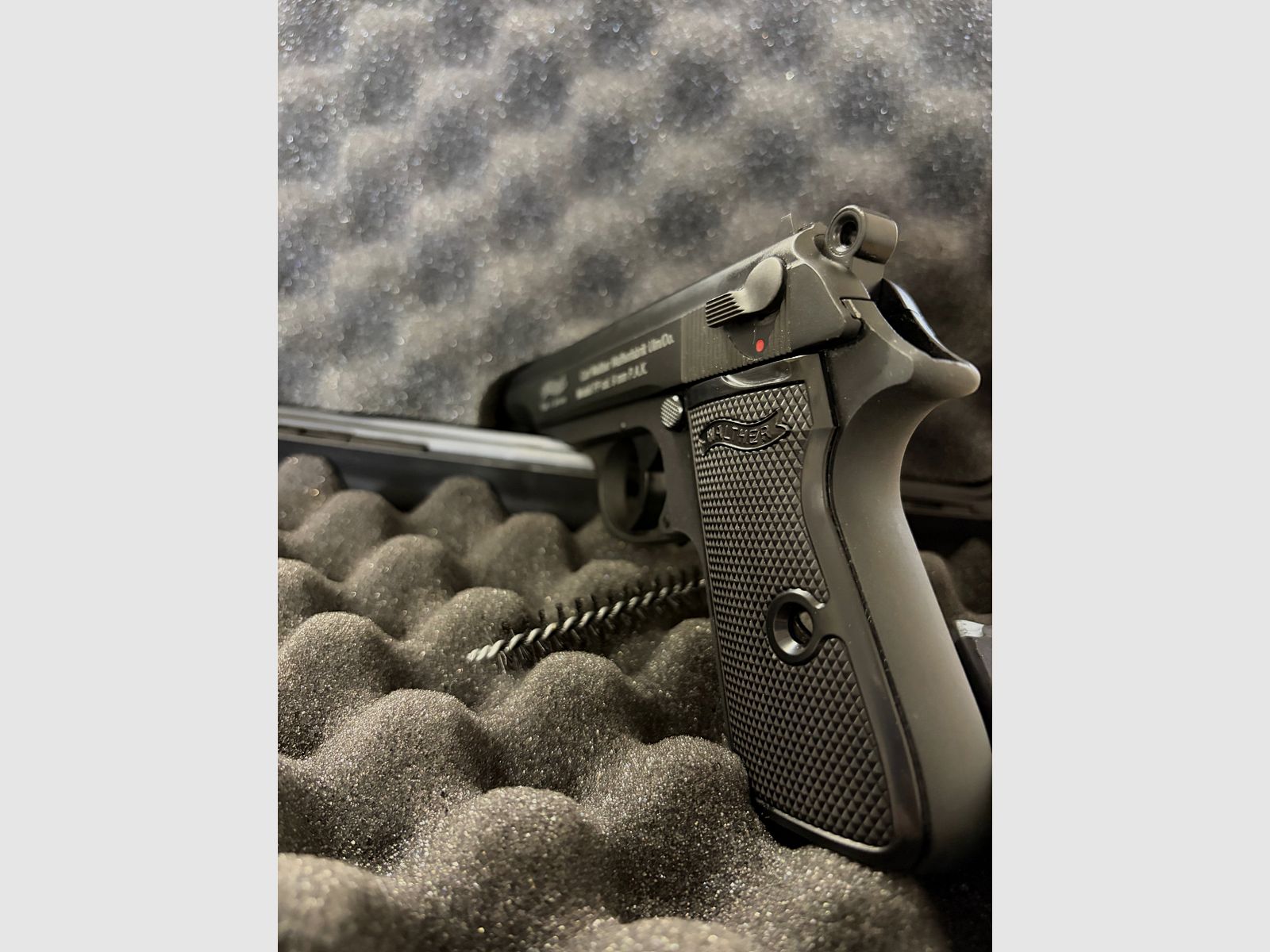 Walther PP P.A.K blank firing gun in top condition