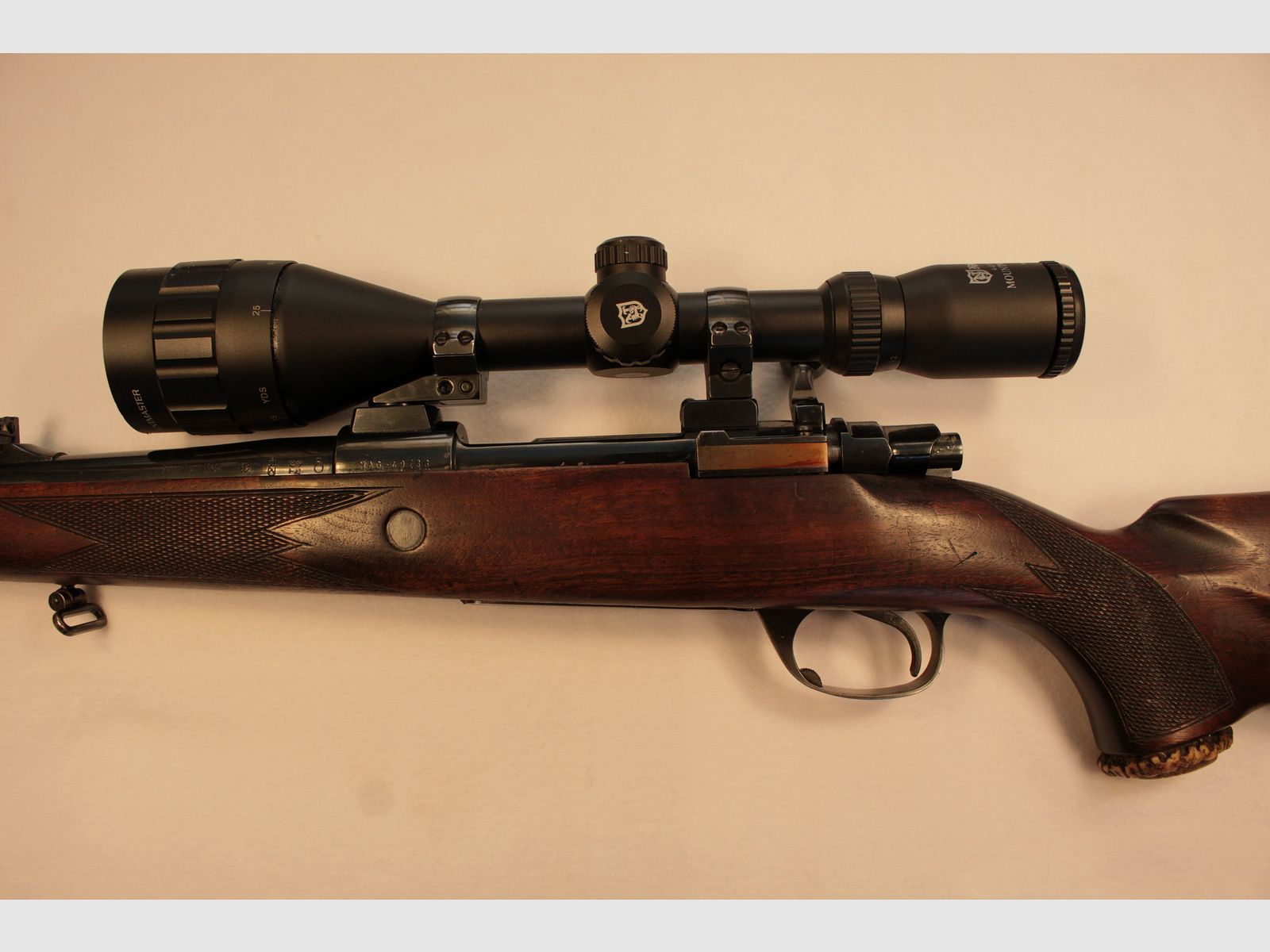 Répétiteur en 7mm Rem.Mag. avec optique Nikko Sterling.