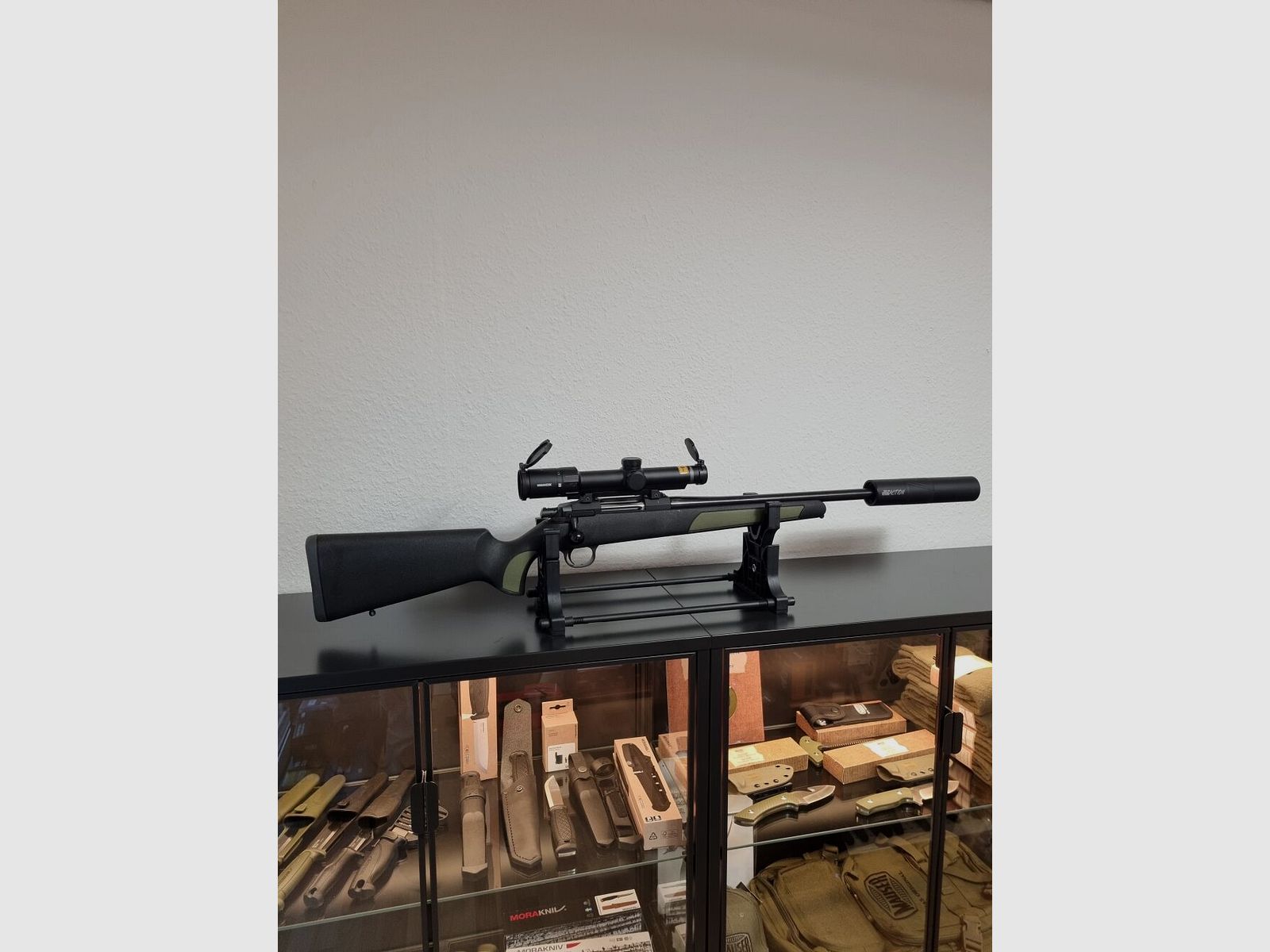 Azione in acciaio HS .308, montaggio, silenziatore, MINOX 1-5x24 S