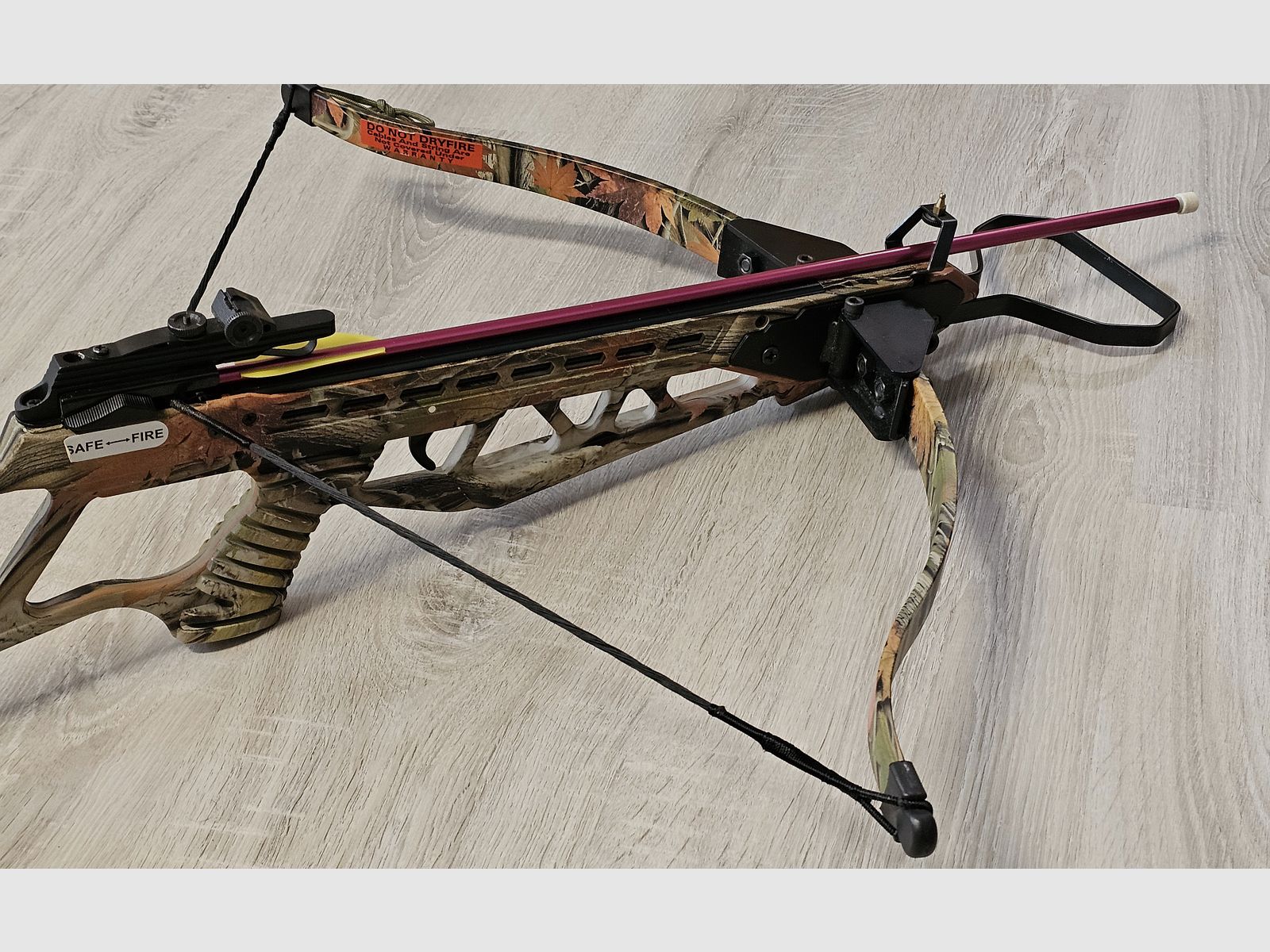 Recurve crossbow double set: 2x Skeleton Hunter 120 lbs (Camo & Black) foldable, 45 bolts, spare string