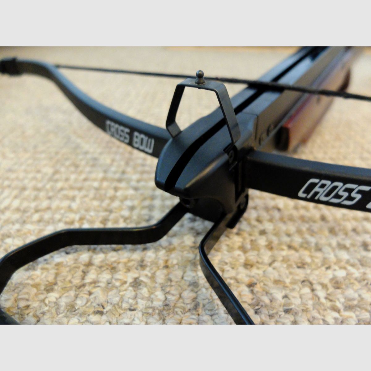 Armbrust mit  Holzschaft und 150lbs - tiptop Zustand.