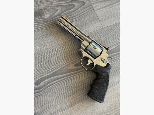 Smith and Wesson co2 Revolver 629 5“ N E U
