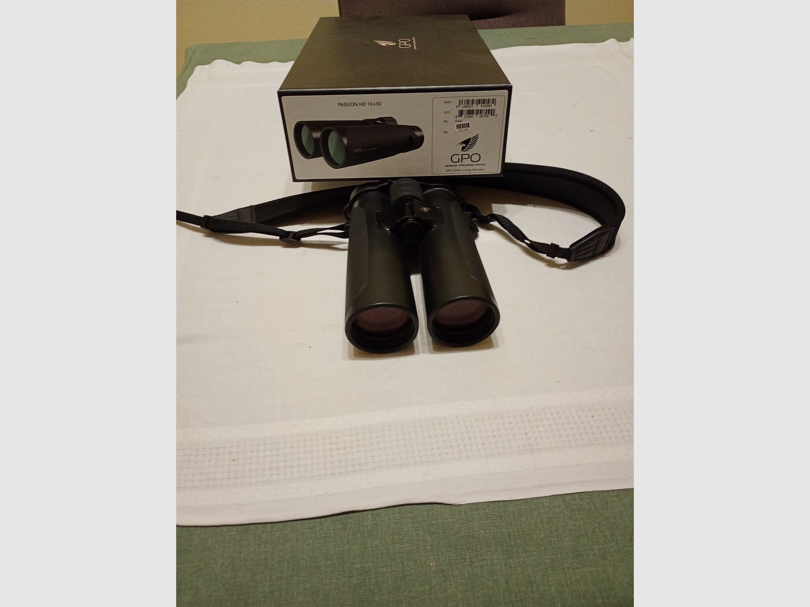 Binocolo GPO Passion HD 10x50