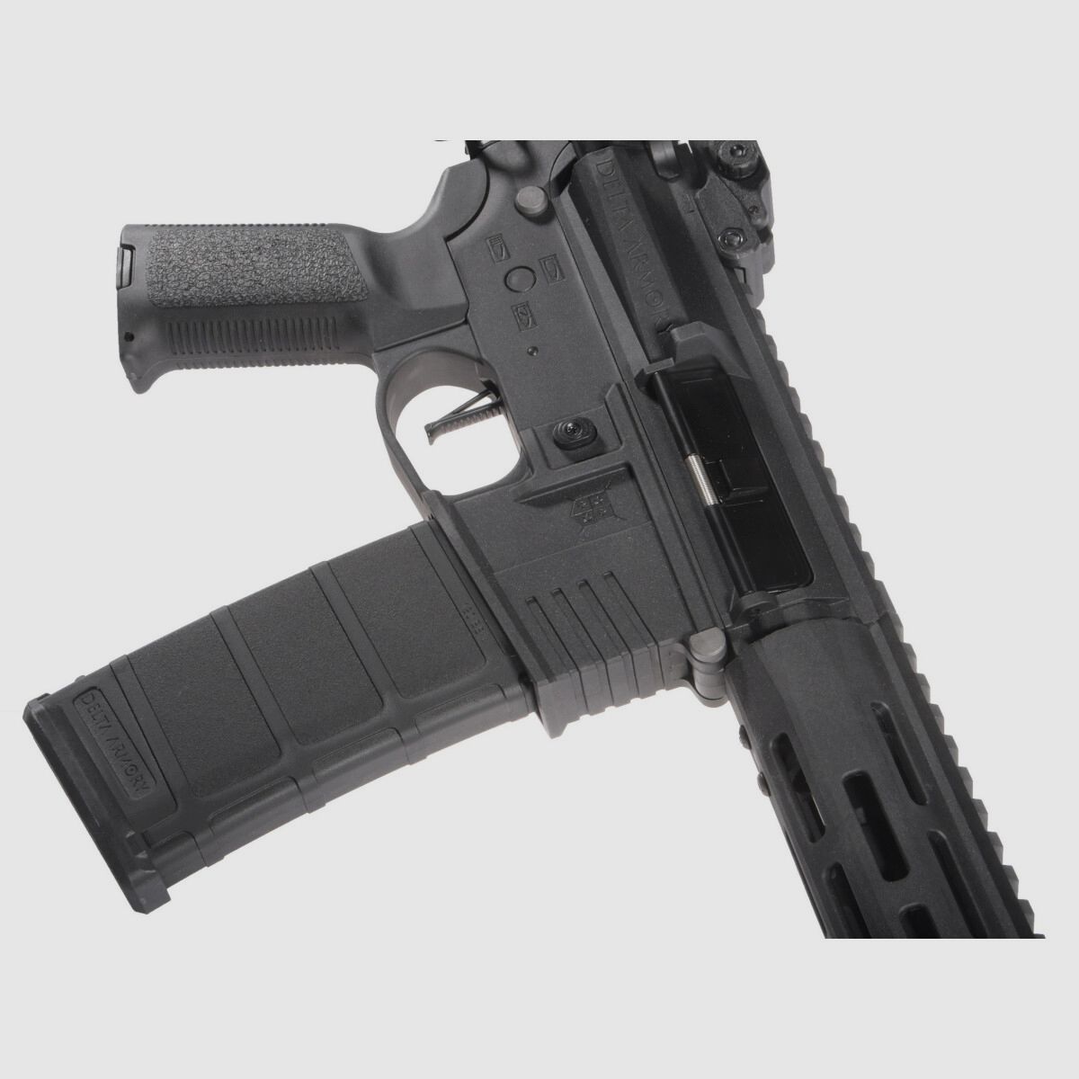 M4 AR15 M-LOK 8 pollici CHARLIE EAGLE ETU Nero S-AEG Fucile Airsoft Libero da 18 anni | Delta Armory