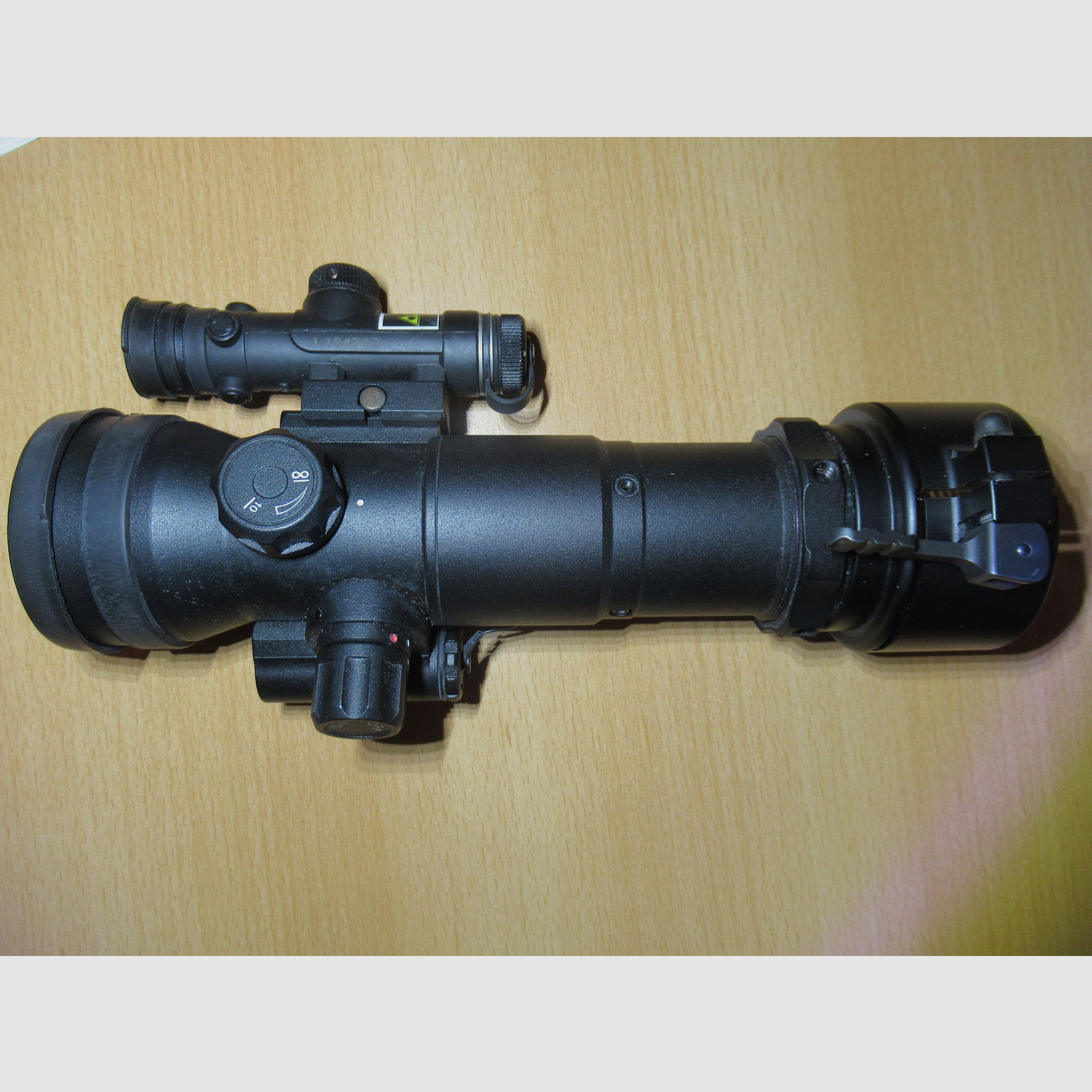 Nachtsicht Vorsatzgerät LYNX 1x53 mit Photonis Röhre und IR-Laser !! TOP !!!