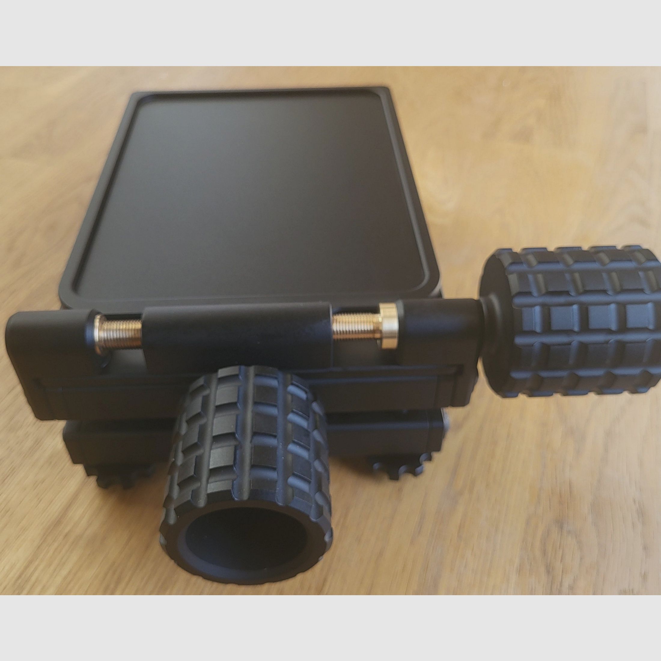 Bears Adjustable Lifter for your Rearbag with Side Adjustment