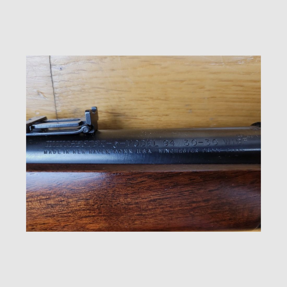 Très belle Winchester commémorative – » Centenial NRA » – Musket 1894 – 23 000 ex. – Bronzage superbe – 30-30 Win – État parfait, image 13 sur 18