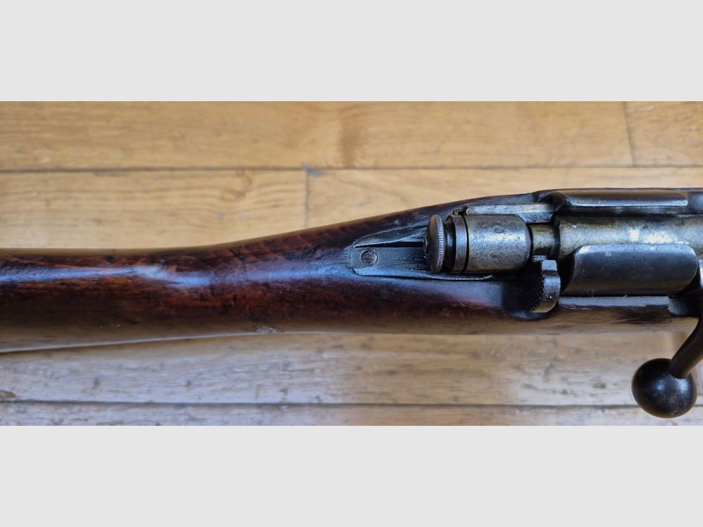 Moschetto da Cavalleria 1891 o Moschetto da Cavalleria Carcano – Cal. 6,5×52 originale – Baionetta pieghevole integrata senza pulsante – Arma adattata al modello 1938 con mirino fisso tipo Mod.1938 – Arsenal di Terni – Buona canna e meccanica – BE+, immagine 15 di 30